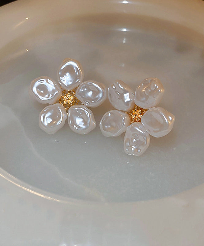 Wrinkled Alloy Pearl Stud Floral White Elegant Earrings