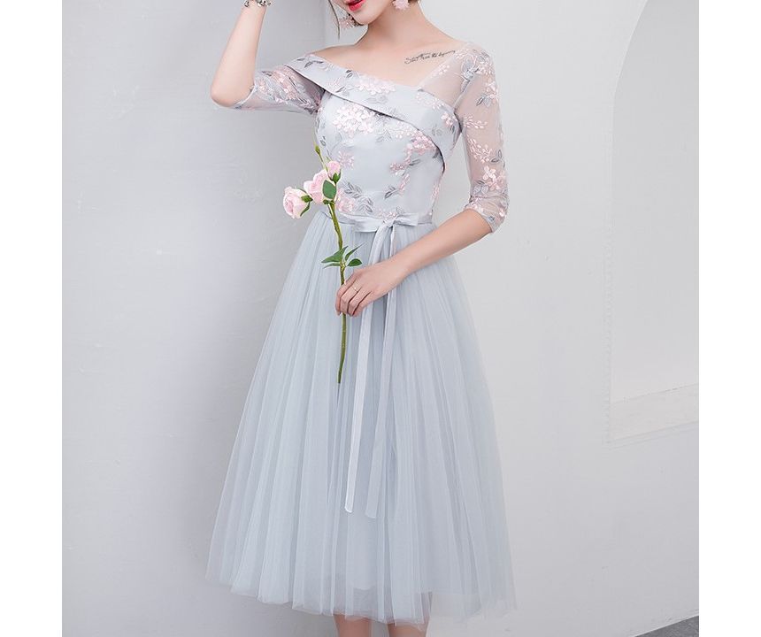 One-Shoulder Floral Embroidered A-Line Bridesmaid Dress