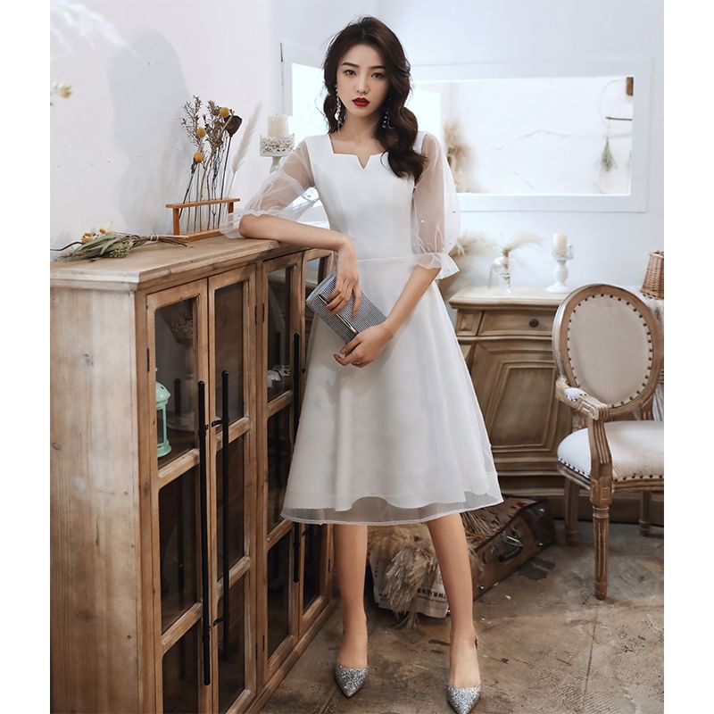 Puff-Sleeve Square-Neck Paneled Faux Pearl A-Line Mesh Cocktail Dress / Evening Gown