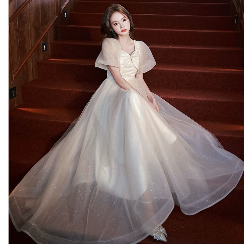 Short-Sleeve V-Neck Mesh A-Line Evening Gown