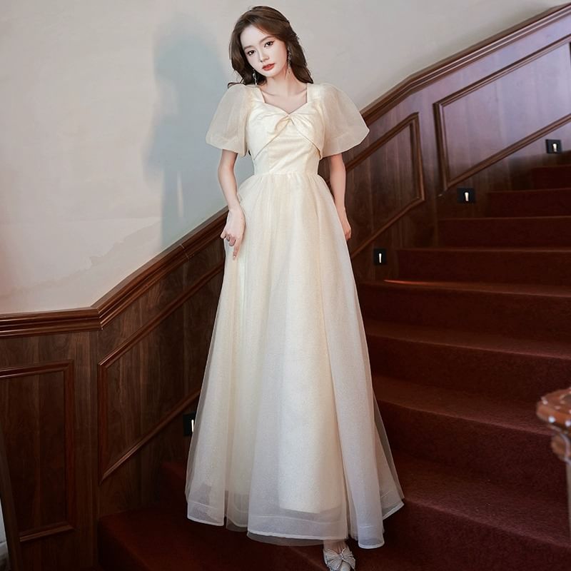 Short-Sleeve V-Neck Mesh A-Line Evening Gown