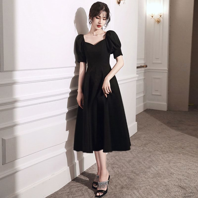 Puff-Sleeve Plain Mini A-Line Dress