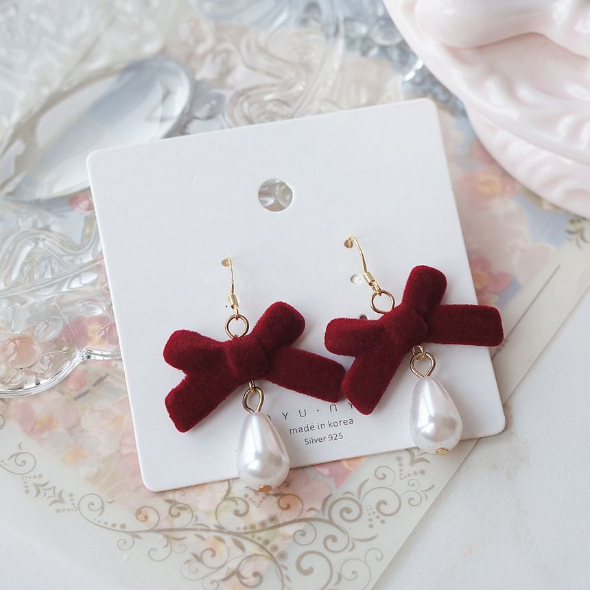 / Pearl Hook Clip-On Faux Earring Drop Bow