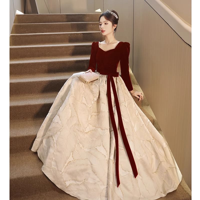 Sweetheart Neck Bow Panel Jacquard A-Line Evening Gown / Midi Cocktail Dress (Various Designs)