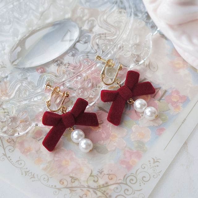 / Pearl Hook Clip-On Faux Earring Drop Bow