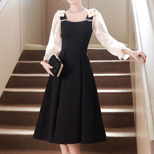 Long-Sleeve Square Neck Two Tone Midi A-Line Evening Dress