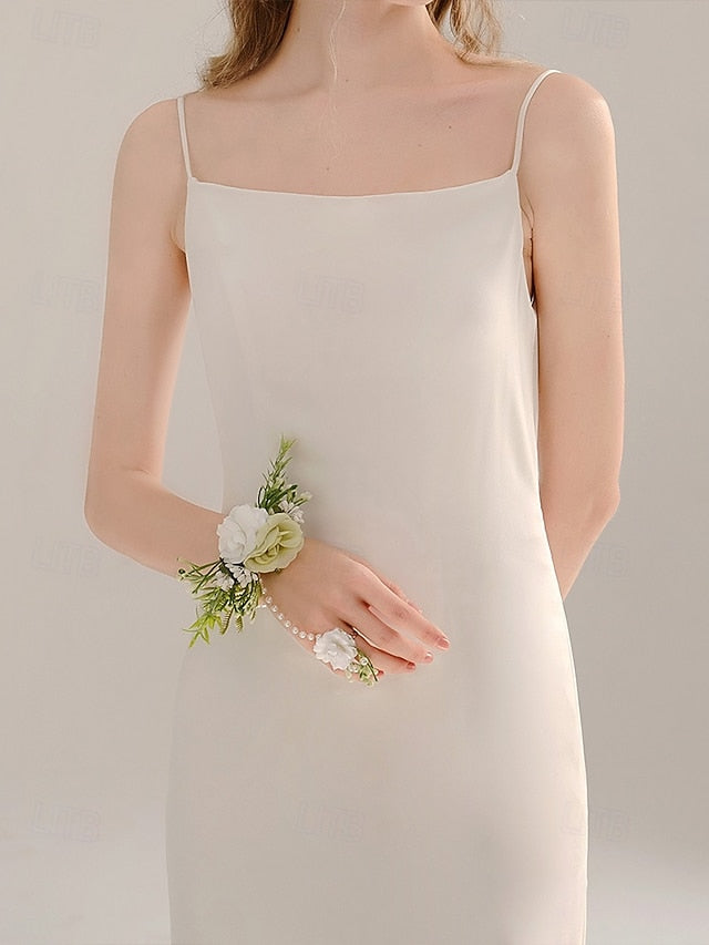 Elegant White with Set Wrist Floral Jewelry Pearls and Hand –