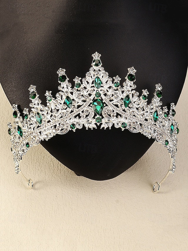 Crown Set Gold-Plated Diamond Sparkling Tiara Necklace – and